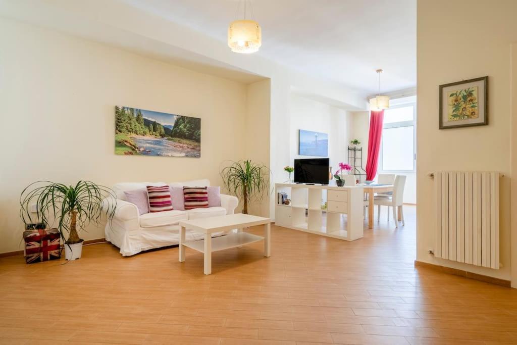 Apartament Carlotta - Italian Living Bari Zewnętrze zdjęcie